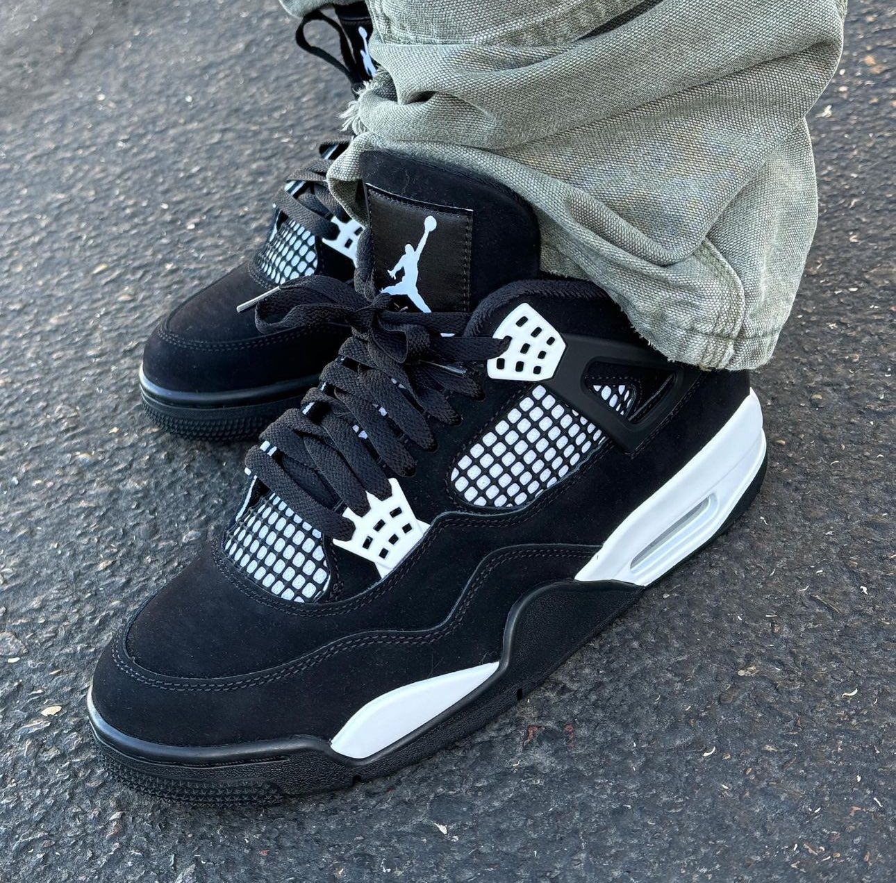 Air Jordan 4