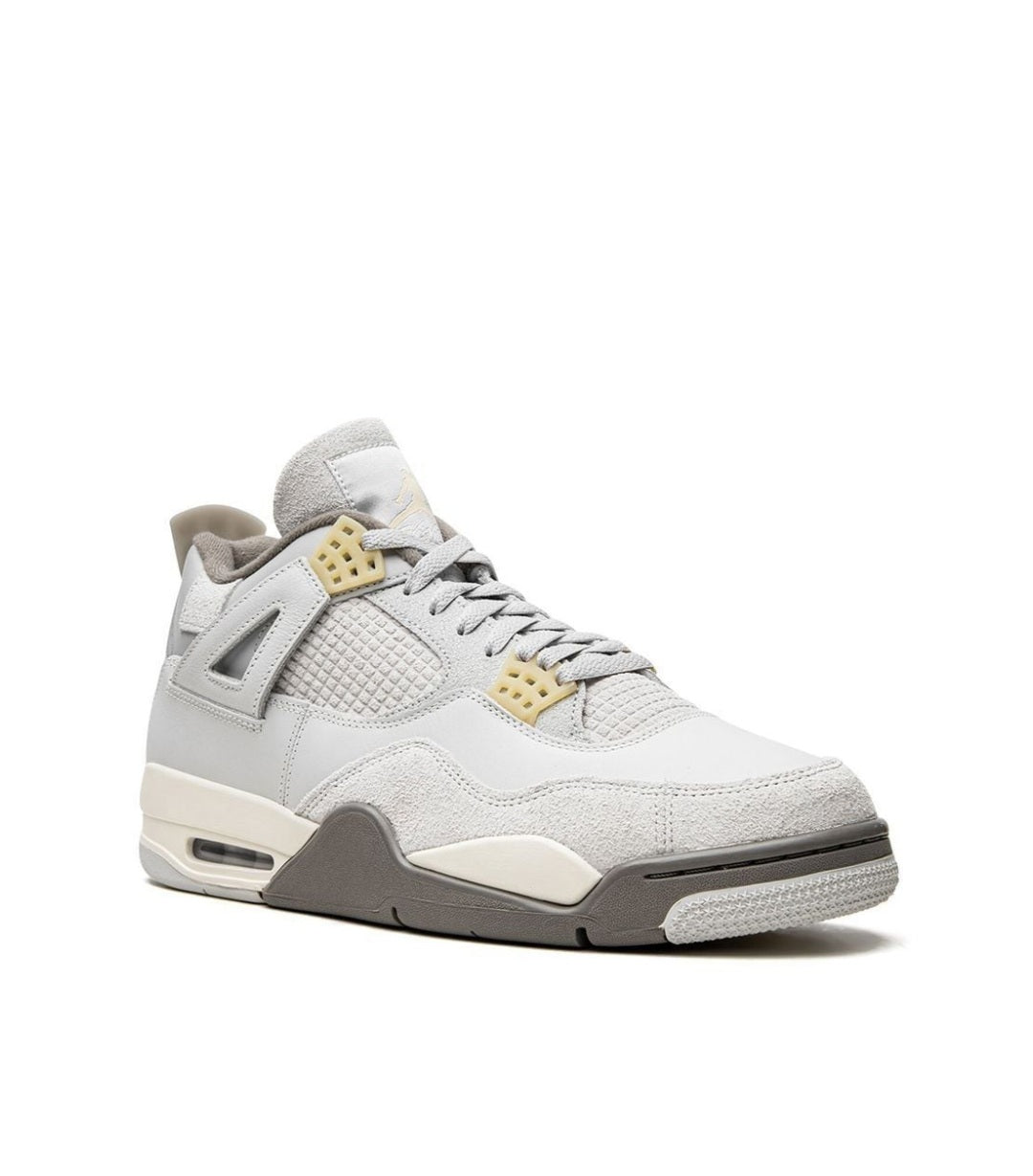 Air Jordan 4 Retro SE Craft Photon Dust