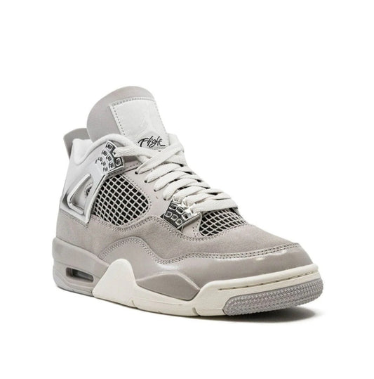 NIKE Air Jordan 4 Retro Frozen Moments White Grey