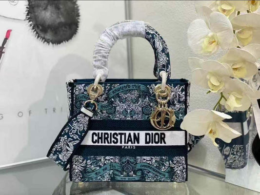 Dior Medium Lady D-Lite Bag