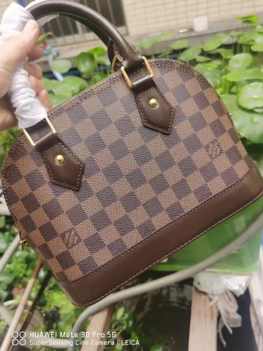 LOUIS VUITTON ALMA BB