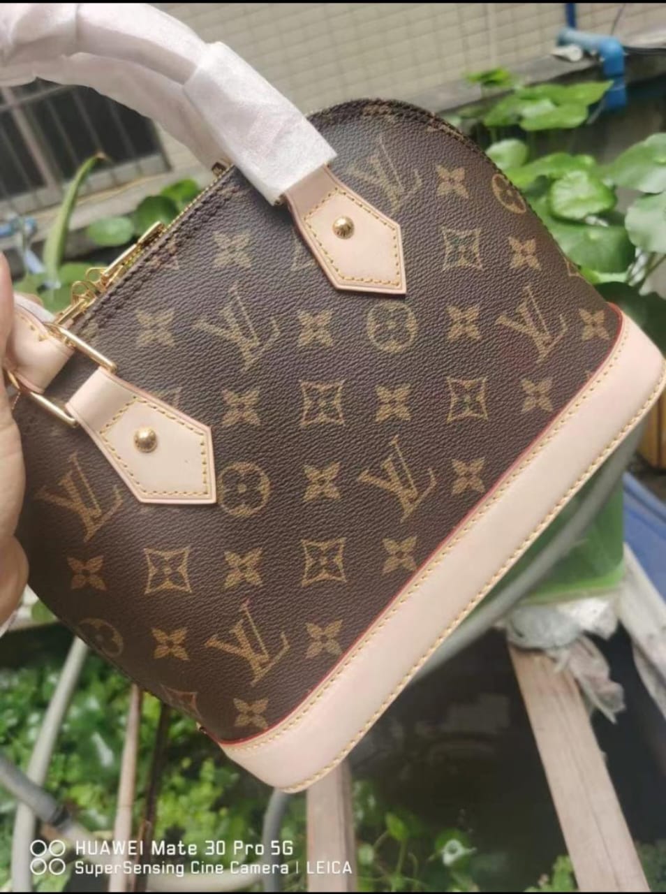 LOUIS VUITTON ALMA BB