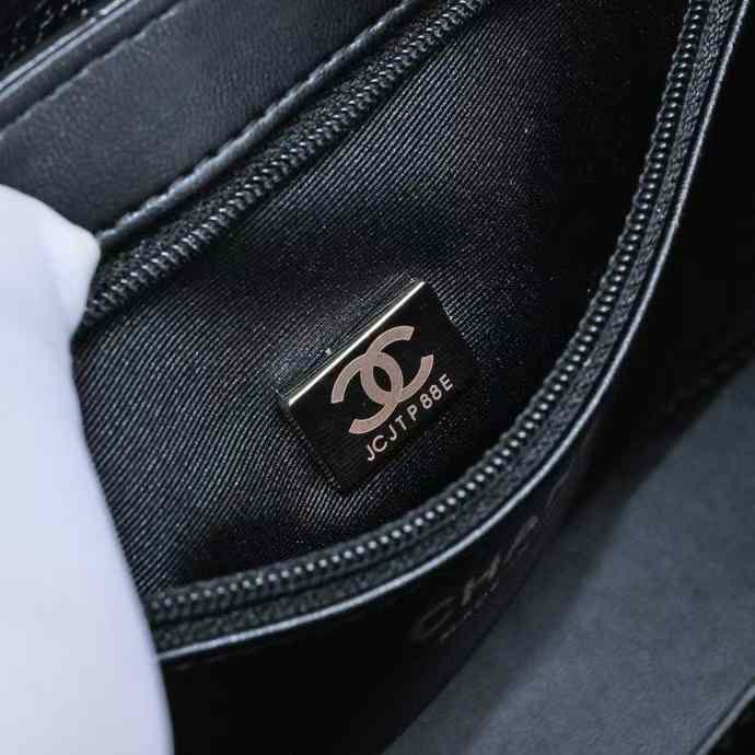 CHANEL KELLY BAG