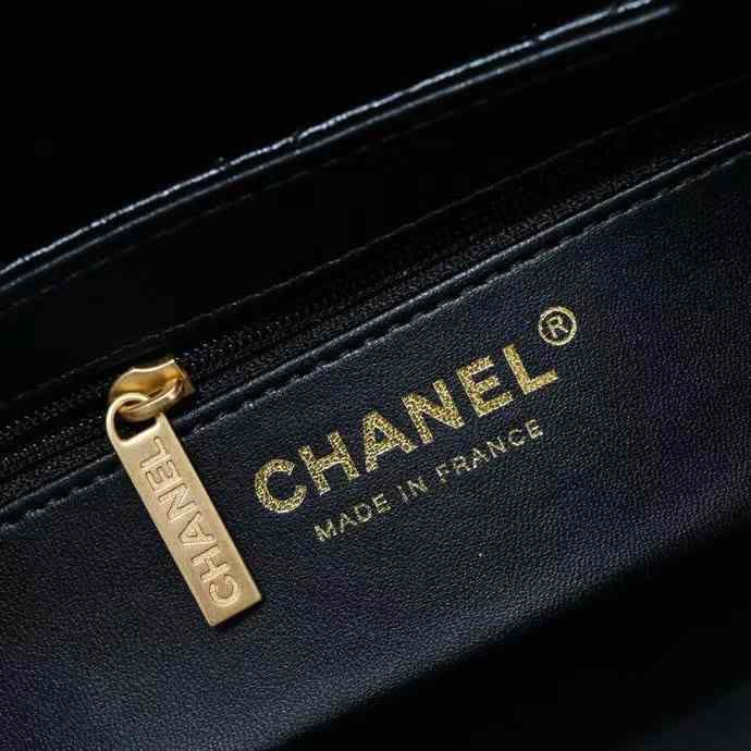 CHANEL KELLY BAG