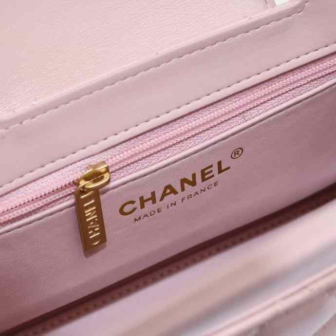 CHANEL BELLY BAG