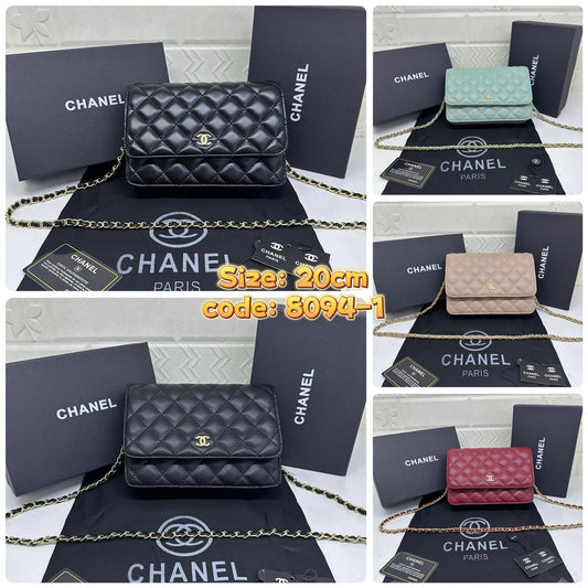 CHANEL CLASSIC WOC