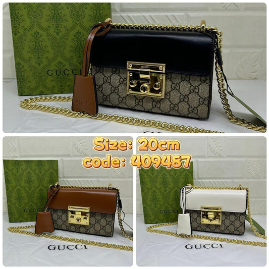 حقيبة كتف صغيرة من GUCCI PADLOCK GG