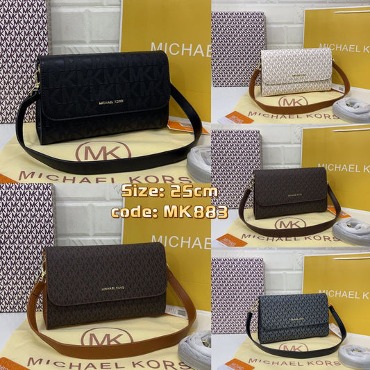 حقيبة كروس قابلة للتحويل بشعار MICHAEL KORS متوسطة الحجم