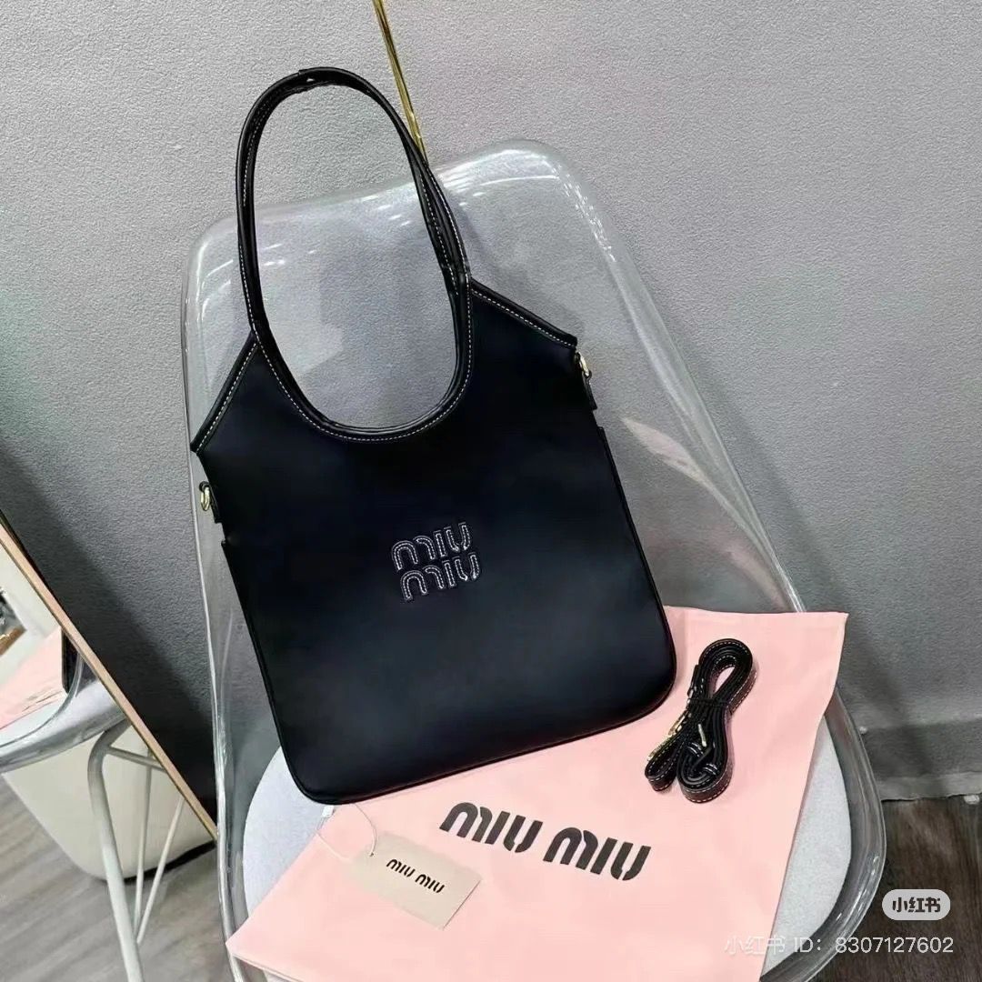 MIU MIU WANDER MATELASSE NAPPA MINI BAG