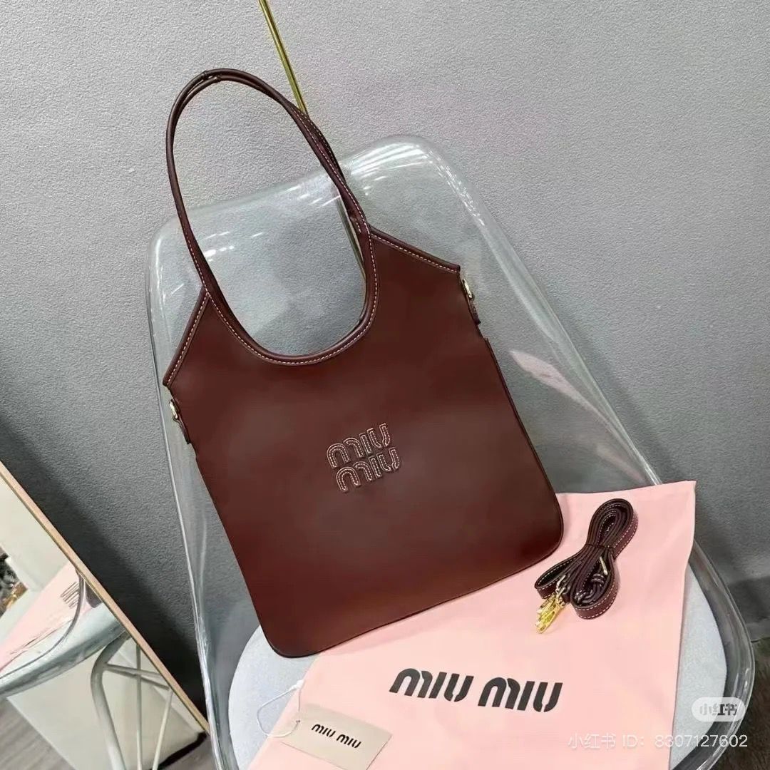 MIU MIU WANDER MATELASSE NAPPA MINI BAG