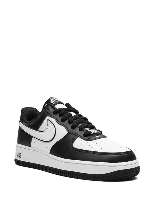 NIKE AIR FORCE 1'07