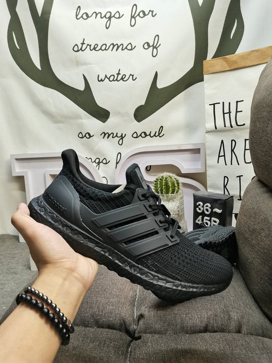 ADIDAS ULTRABOOST 4.0