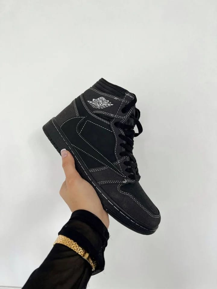 AIR JORDAN 1 MID