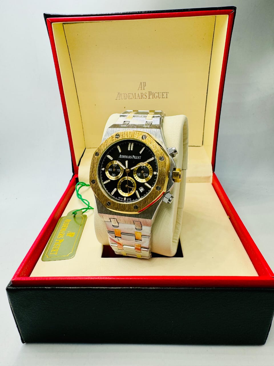 AUDEMARS PIGUET ROYAL OAK CHRONOGRAPH MENs