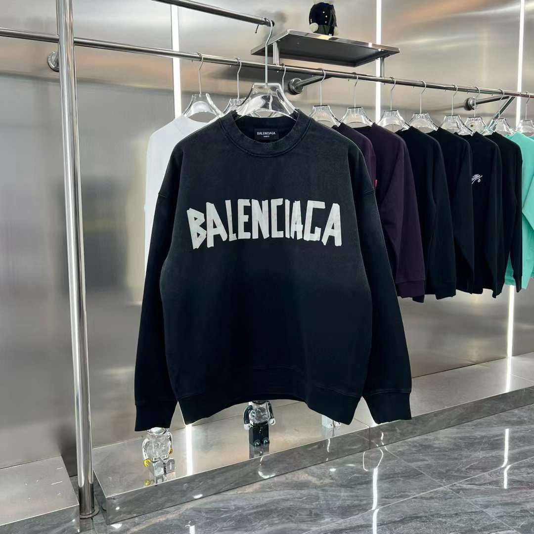 BALENCIAGA CREWNECK SWEATSHIRT