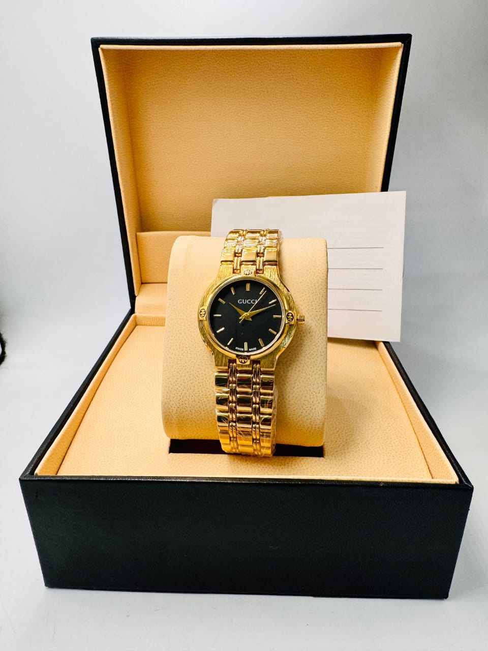 GUCCI 9200L WOMENs WATCH