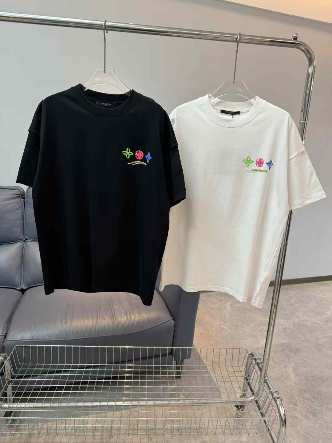 LV T-SHIRT