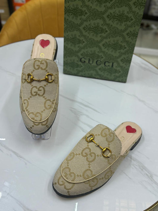 GUCCI PRINCETOWN HORSEBIT JUMBO GG CANVAS FLAT MULES