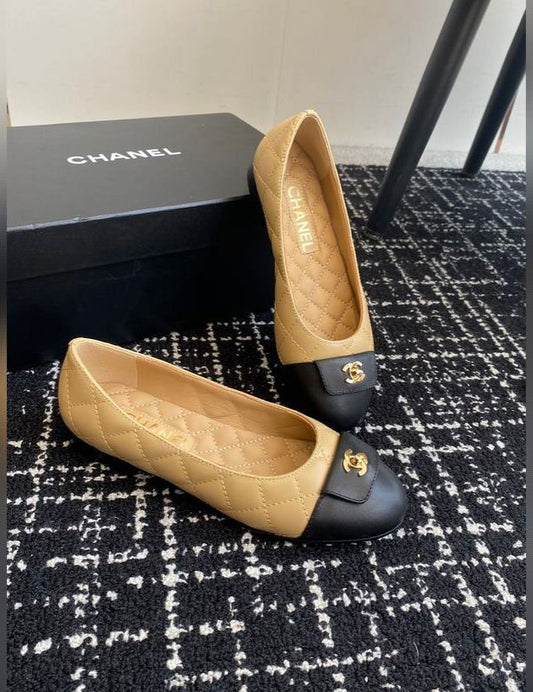 CHANEL QUILTED LAMBSKIN BALLET FLATS