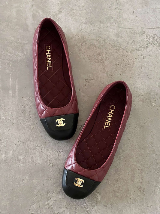 CHANEL QUILTED LAMBSKIN BALLET FLATS