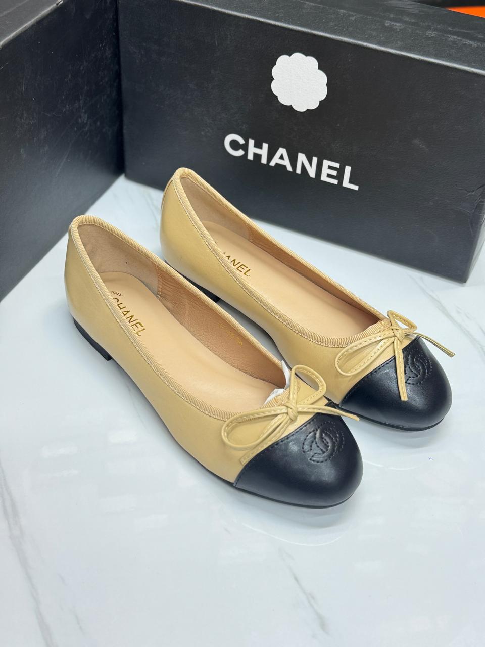 CHANEL BALLET FLAT