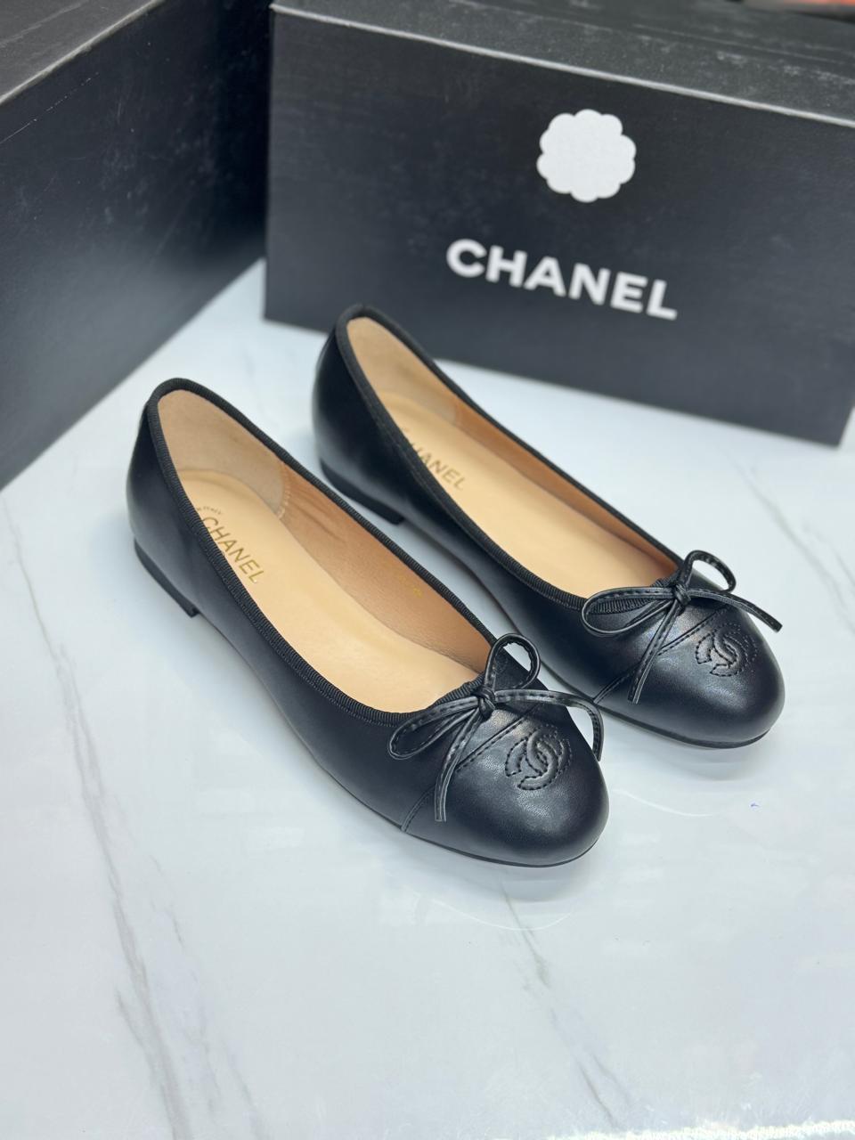 CHANEL BALLET FLAT