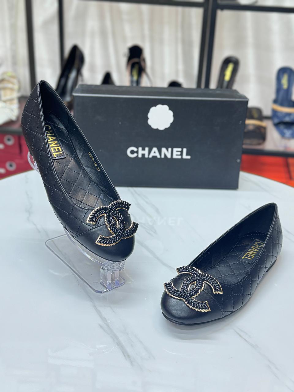 CHANEL BALLET FLAT