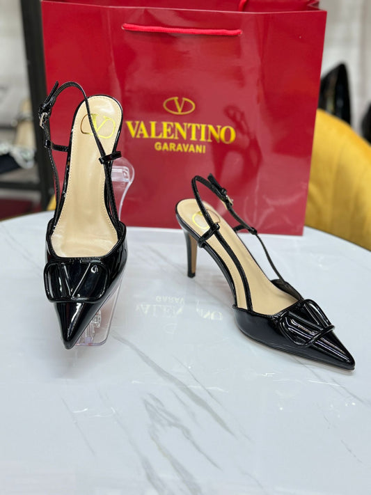 VALENTINO GARAVANI VLOGO SIGNATURE HEELS