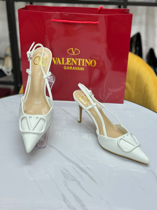 VALENTINO GARAVANI VLOGO SIGNATURE HEELS