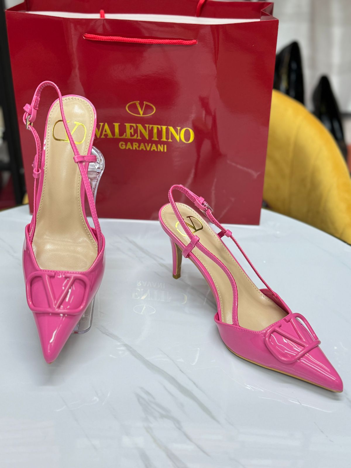 VALENTINO GARAVANI VLOGO SIGNATURE HEELS