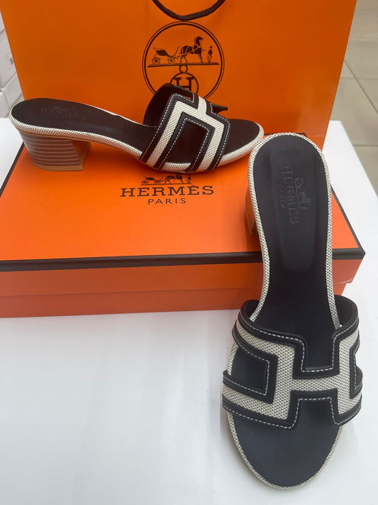 HERMES OASIS SANDAL