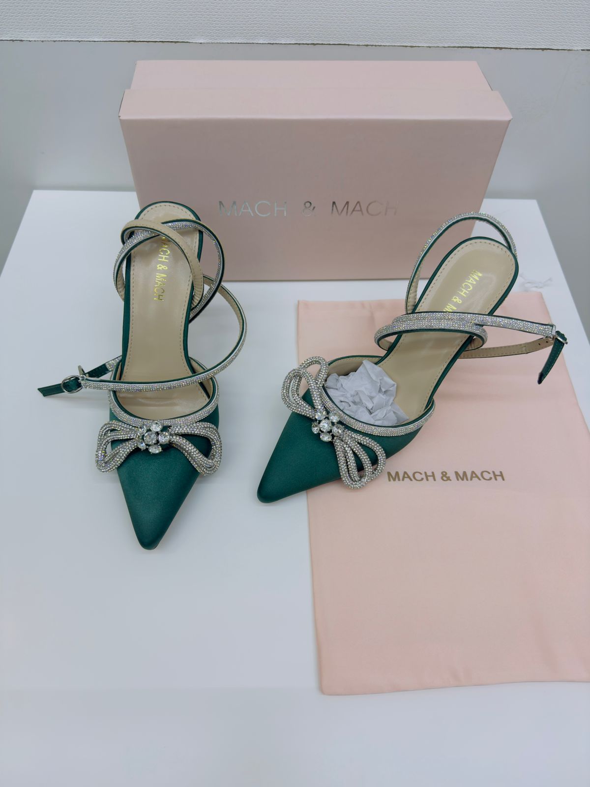 MACH-MACH DOUBLE BOW SANDAL