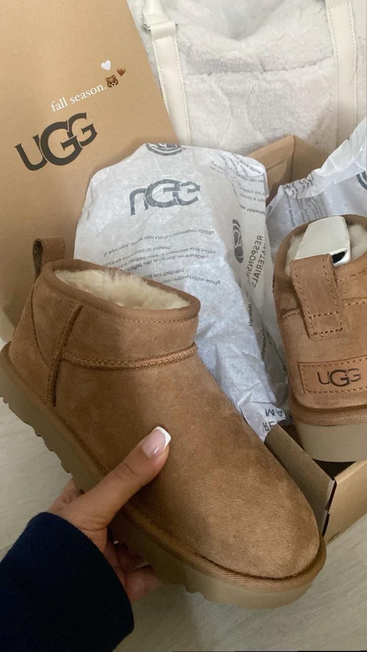 حذاء رياضي TAZZ للنساء من UGG