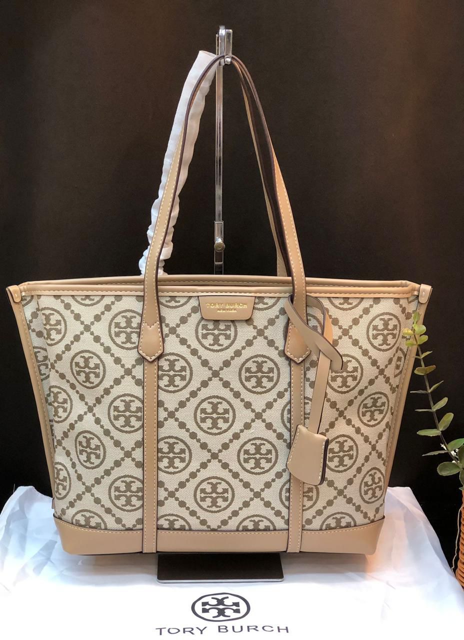 TORY BURCH PERRY T MONOGRAM TRIPLE COMPARTMENT TOTE BAG