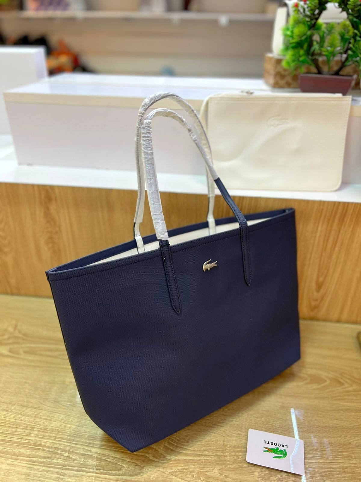 LACOSTE WOMEN L.12.12 CONCEPT ZIP TOTE BAG