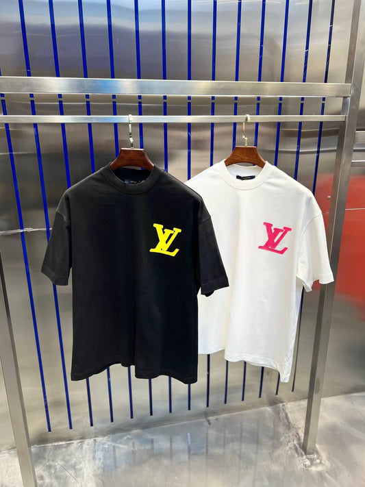 GRAPHIC LV PRINT T-SHIRT