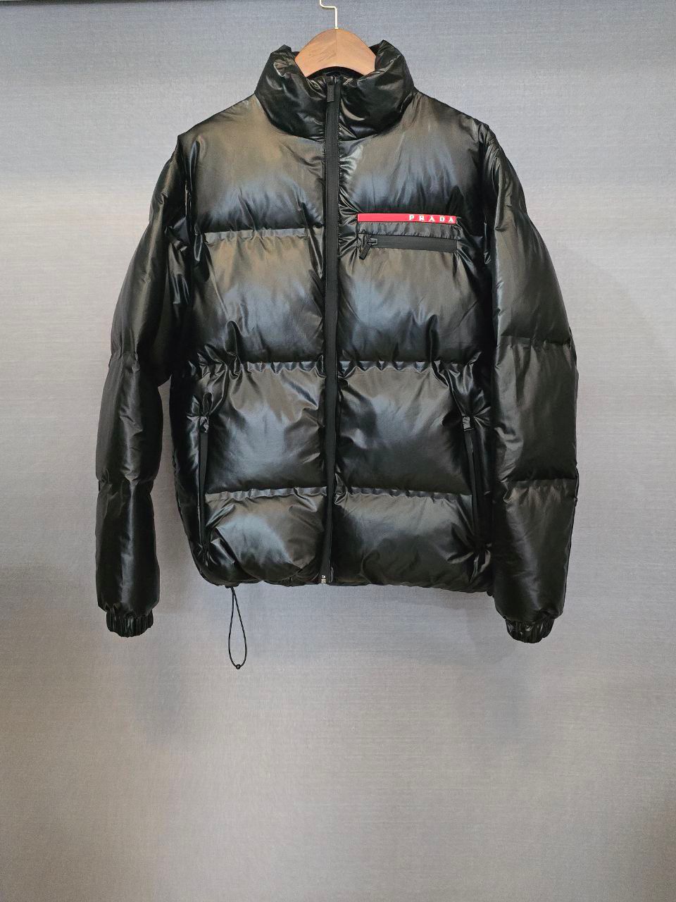 PRADA LIGHT RE-NYLON HOODED PUFFER JACKET