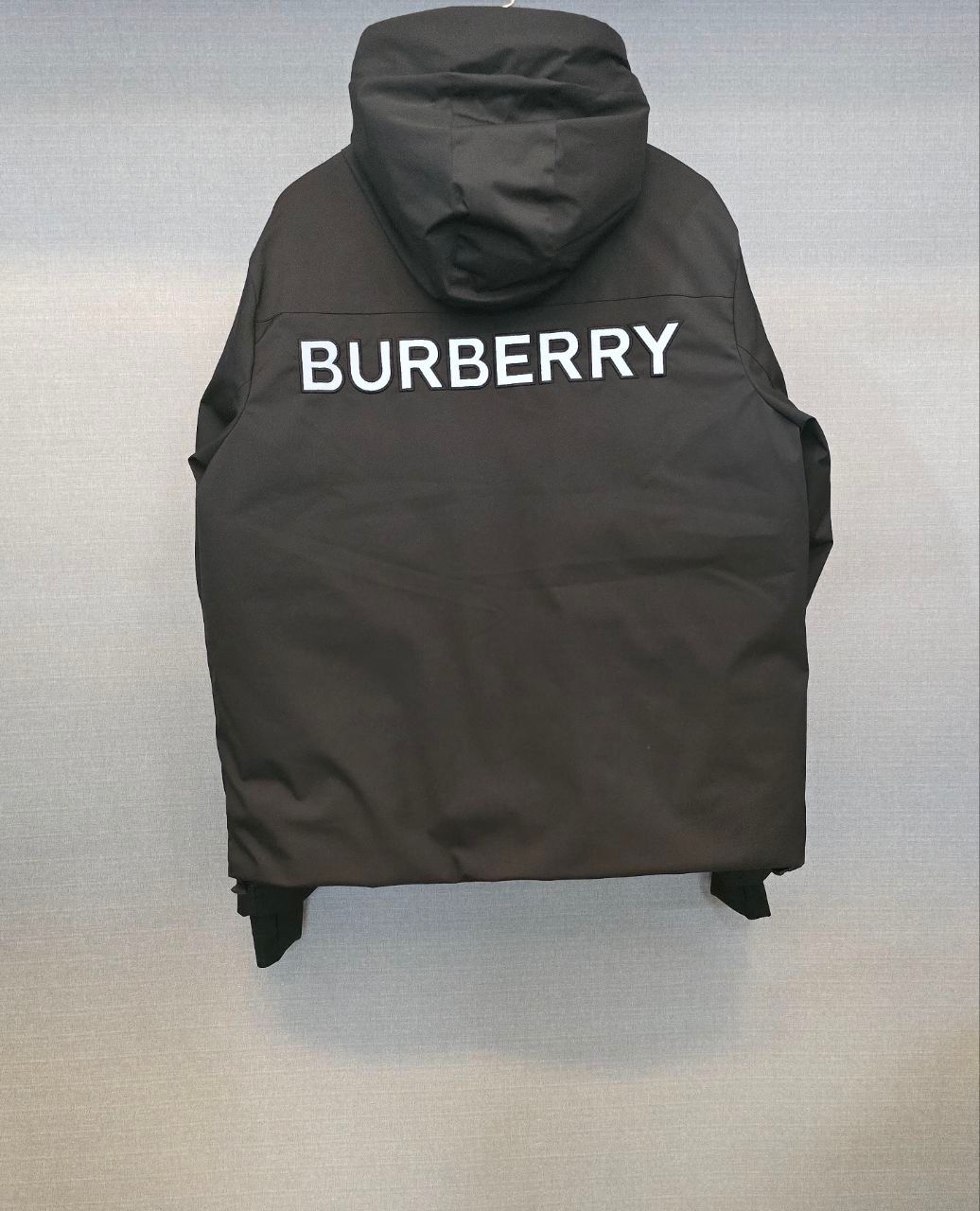 BURBERRY JACKET