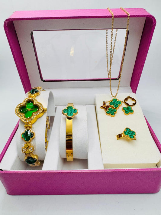 VAN CLEEF & ARPELS ALHAMBRA COLLECTION FULL SET