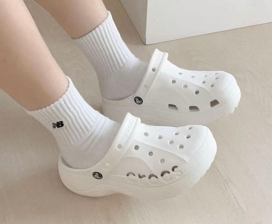 CROCS BAYA PLATFORM CLOGS WHITE