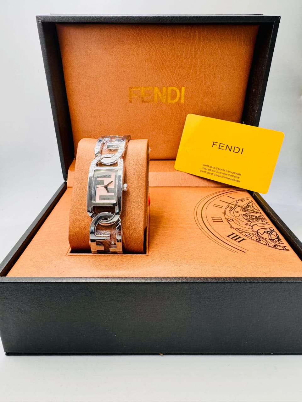 FENDI GOURMETTE WOMEN WATCH