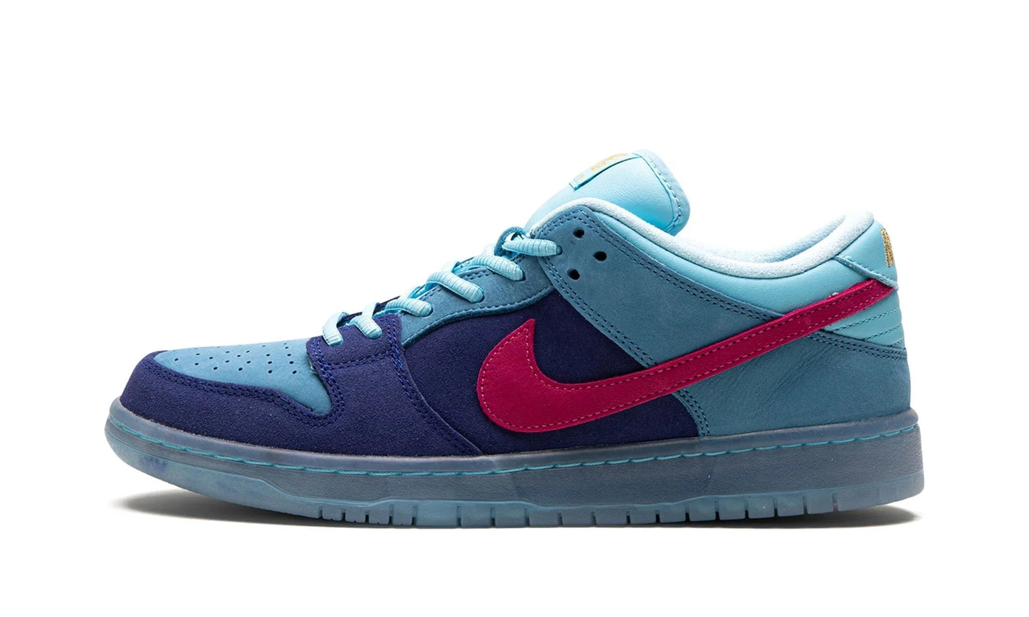 حذاء Nike SB Dunk Low Pro