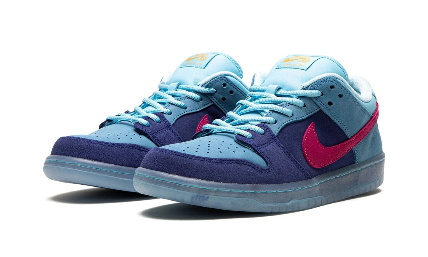 حذاء Nike SB Dunk Low Pro