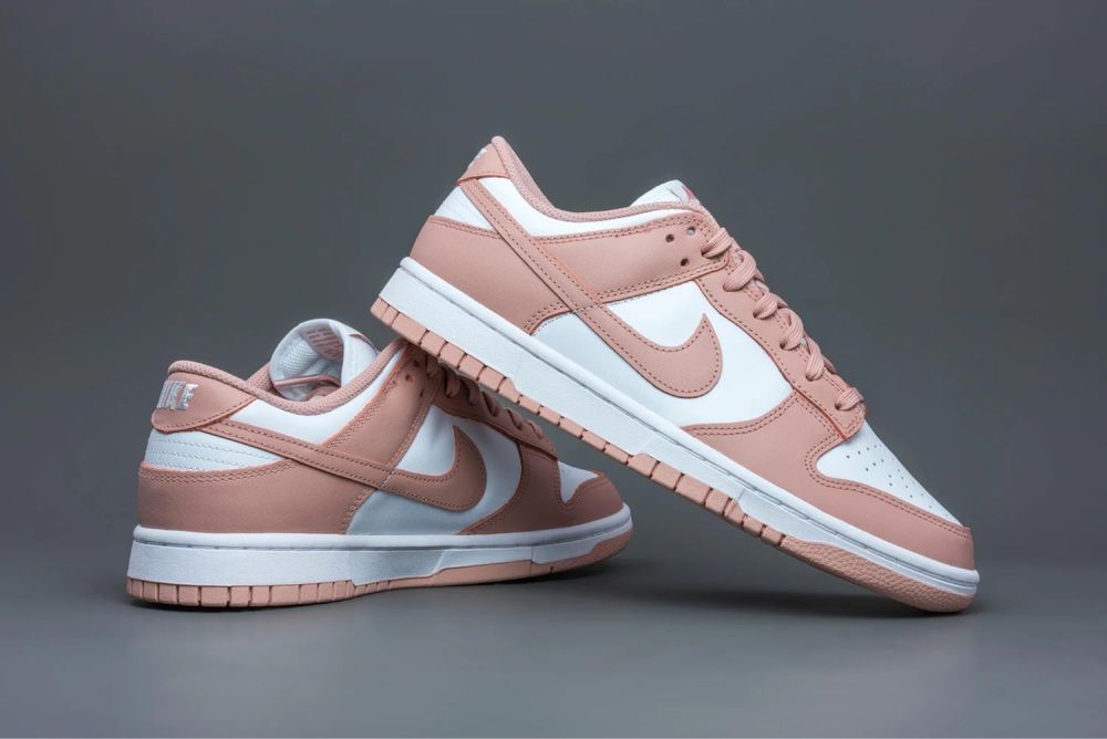 Nike Dunk Low Rose Whisper (W)