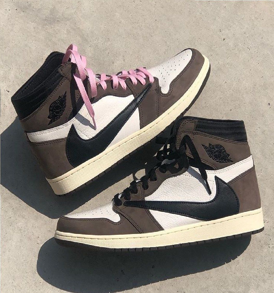 Nike Air Jordan 1 x Travis Scott  High cut