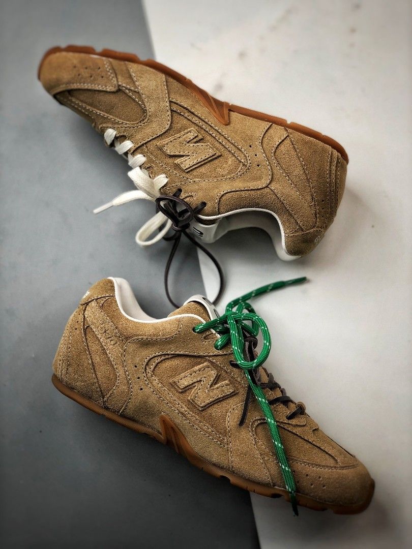 New balance x Miu Miu