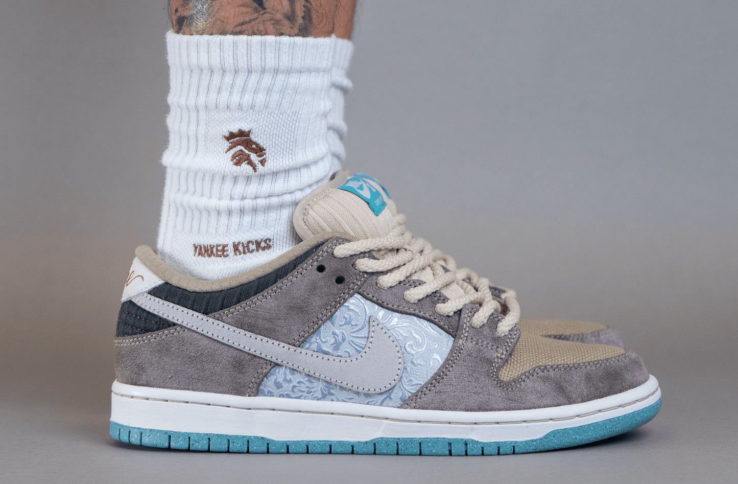 Nike SB Dunk Low "Big Money Savings"