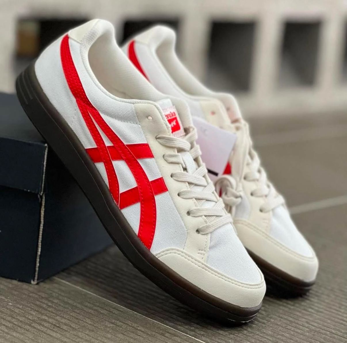 Onitsuka Tiger
Tokuten Casual Sneakers